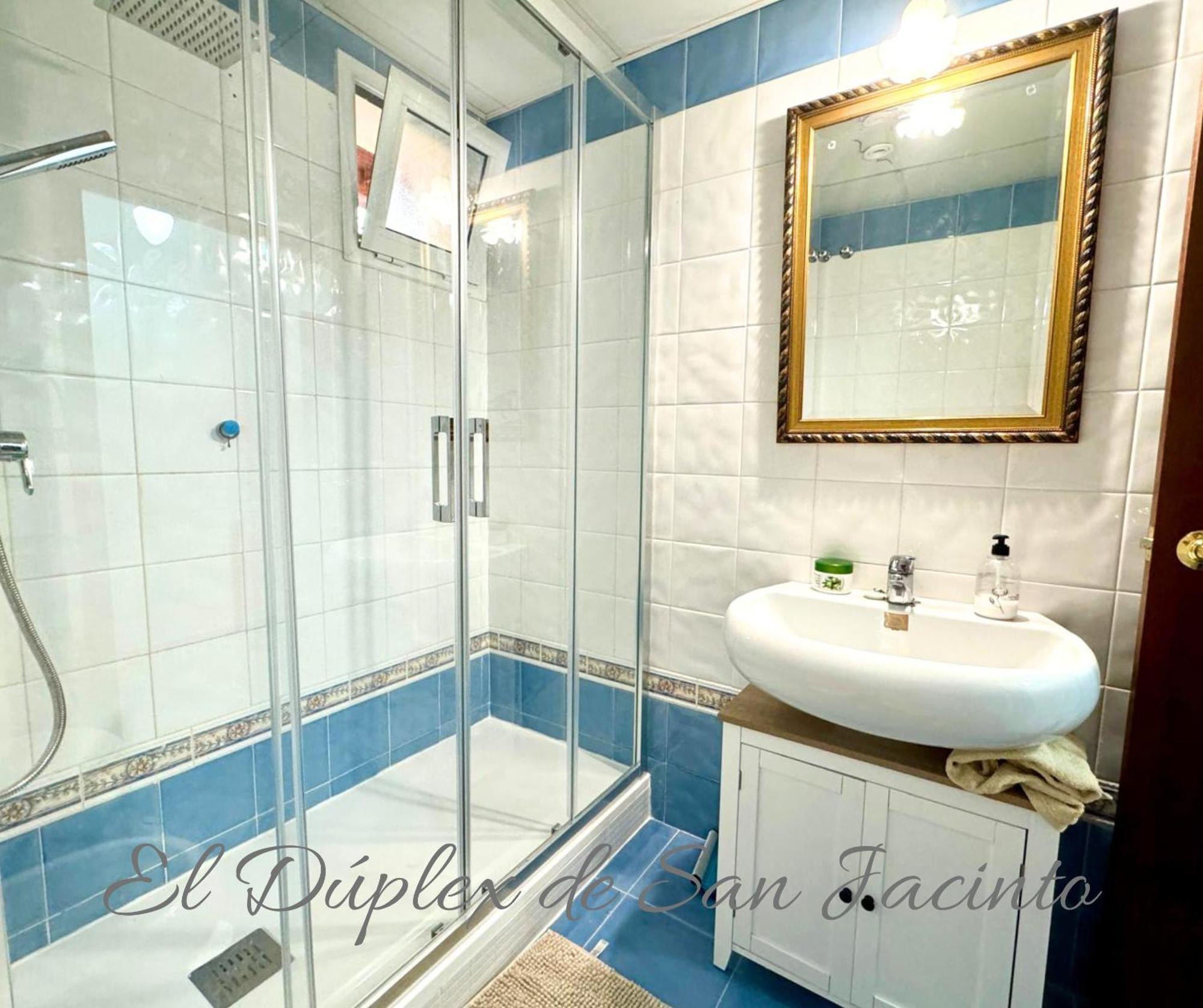 El Duplex De San Jacinto Daire Sevilla Dış mekan fotoğraf
