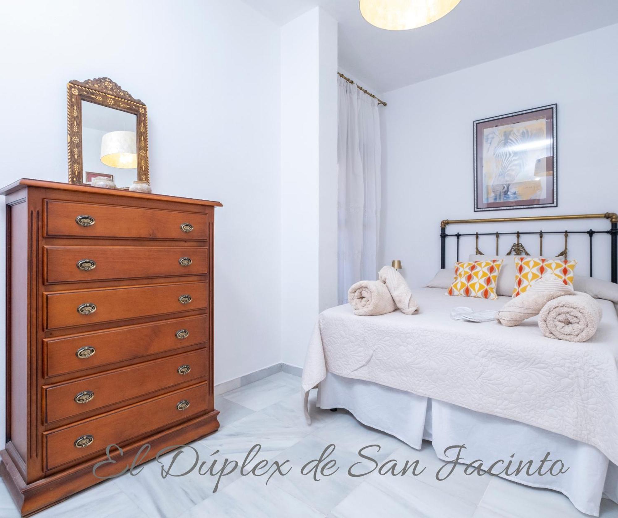 El Duplex De San Jacinto Daire Sevilla Dış mekan fotoğraf